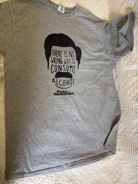 Vintage tee TV show Parks and Recreation